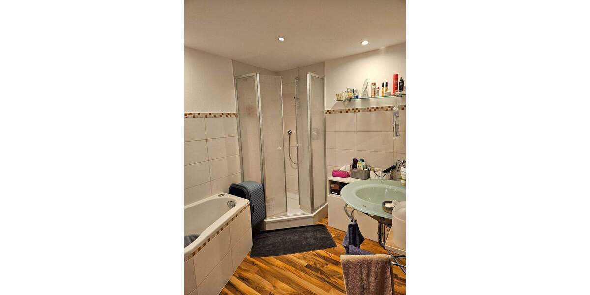 Mehrfamilienhaus, Wohnhaus Ditzingen Heimerdingen - 6 Zimmer, 140 m&sup2;, 349.000&euro; | Angebot:24779528