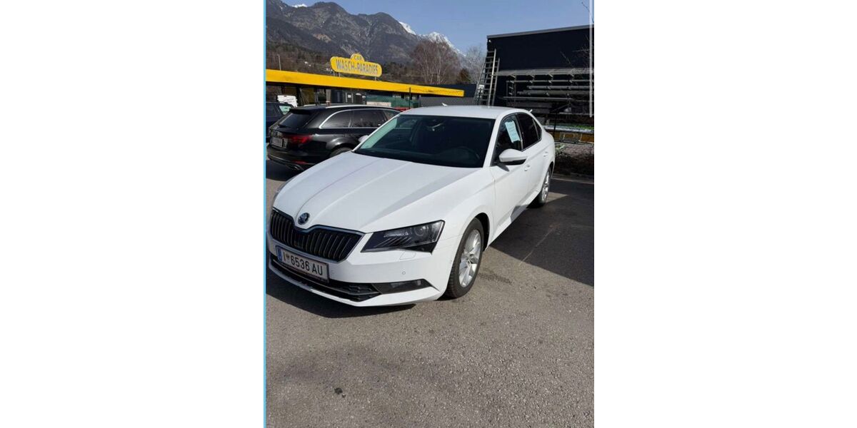 Skoda Superb 154.000 km 13.999 &euro; Baumholder 55774
