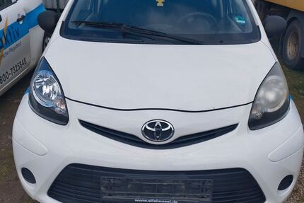 Toyota Aygo (X) 201.000 km 2.000 &euro; Konz-koenen 54329