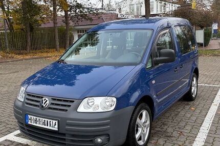 VW Caddy 93.360 km 6.900 &euro; hamburg 22417