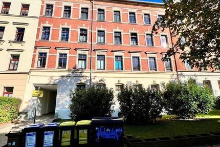 Exklusive 3-Raum Maisonette-Dachgeschoßwohnung im beliebten Gebiet Schloßchemnitz