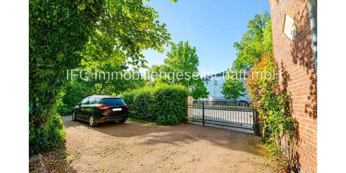 Etagenwohnung Dessau-Roßlau Siedlung - 4 Zimmer, 110 m&sup2;, 192.000&euro; | Angebot:26807340