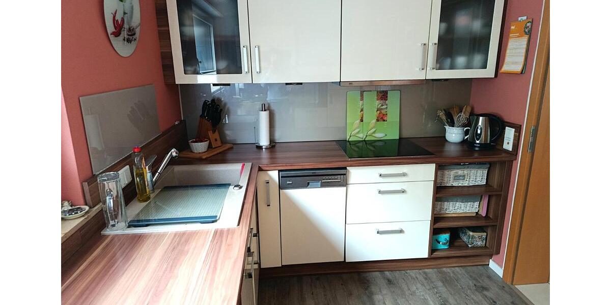 Erdgeschoßwohnung Solingen - 4 Zimmer, 136 m&sup2;, 459.000&euro; | Angebot:27224334