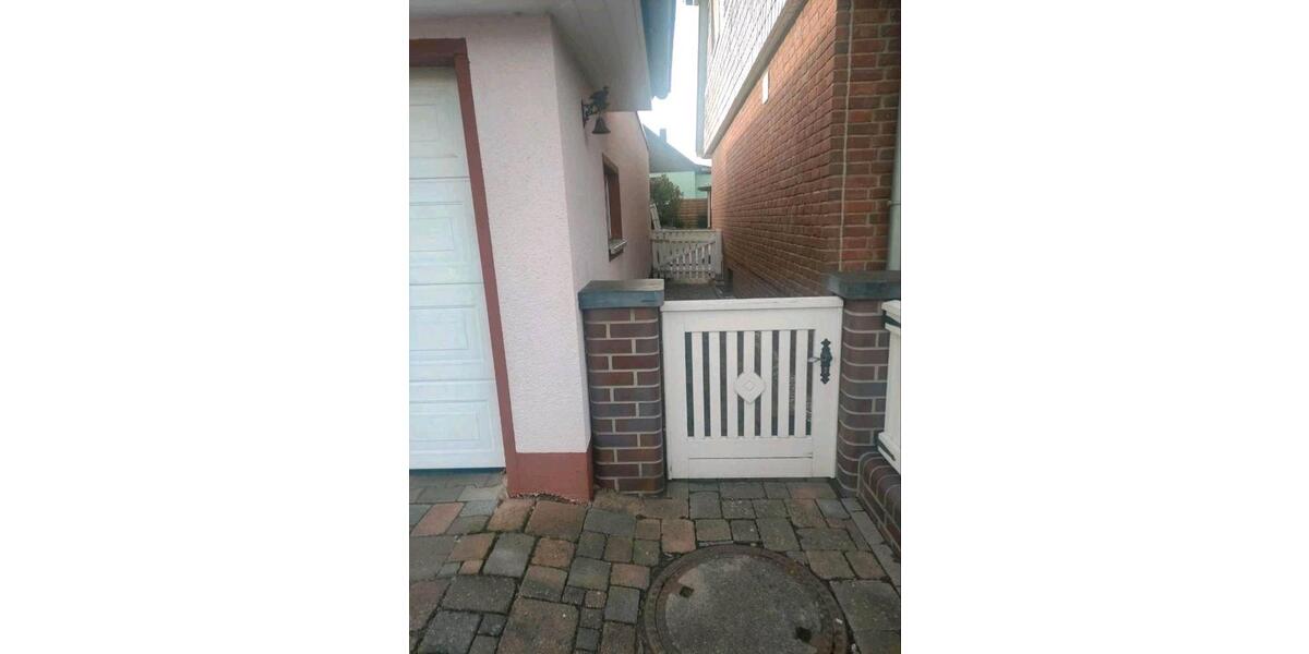 Doppelhaushälfte Pegau - 4 Zimmer, 111 m&sup2;, 300.000&euro; | Angebot:27095361