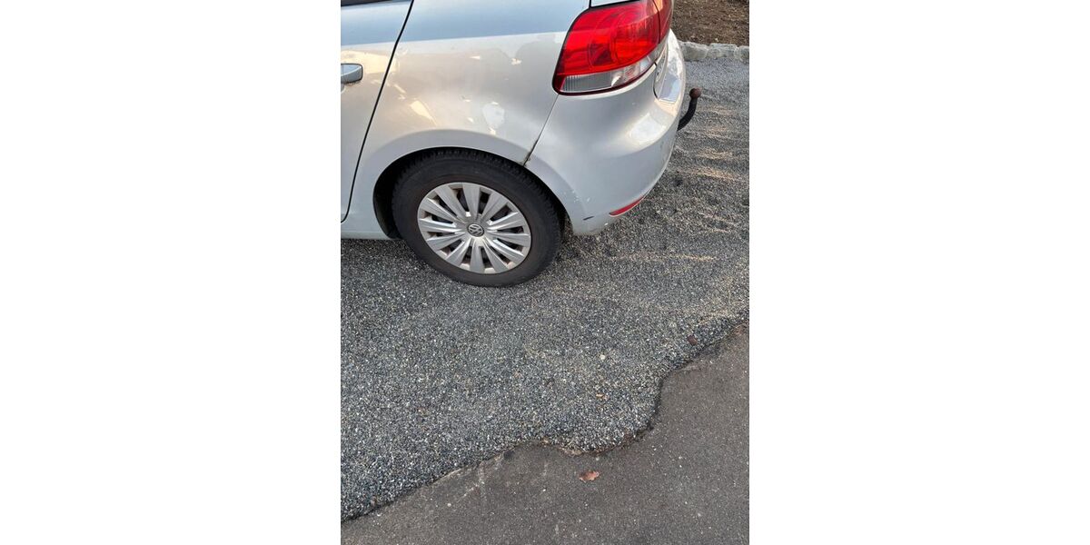 VW Golf 218.000 km 3.200 &euro; metzingen 72555