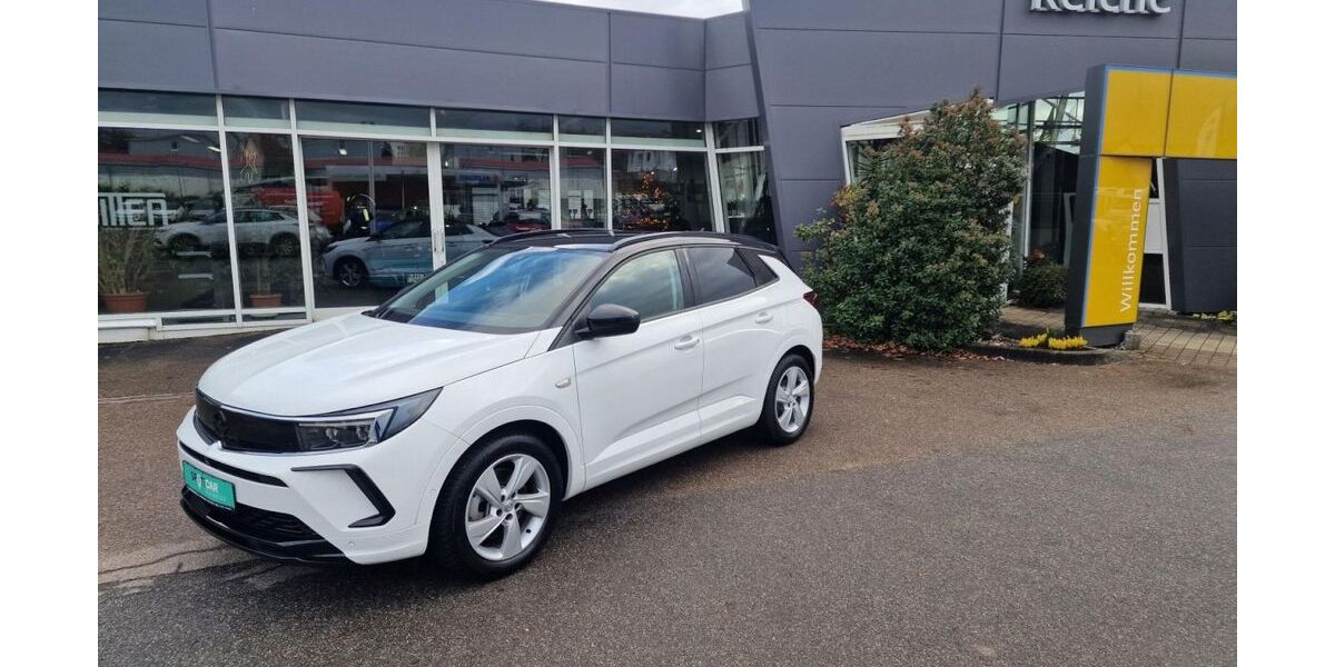 Opel Grandland (X) 12.399 km 30.990 &euro; Großbottwar 71723
