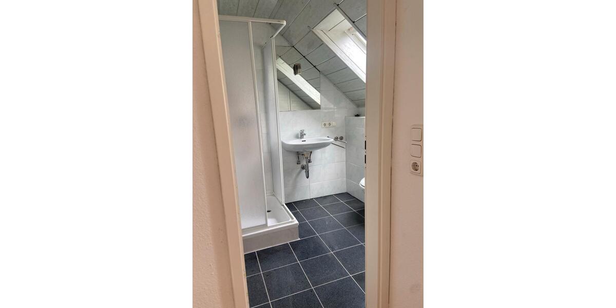 Einfamilienhaus Würzburg Heuchelhof - 4 Zimmer, 100 m&sup2;, 1.400&euro; | Angebot:26168878