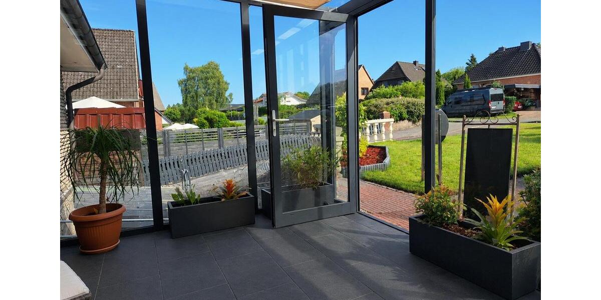 Einfamilienhaus Reinfeld (Holstein) - 7.5 Zimmer, 245 m&sup2;, 549.000&euro; | Angebot:26864435