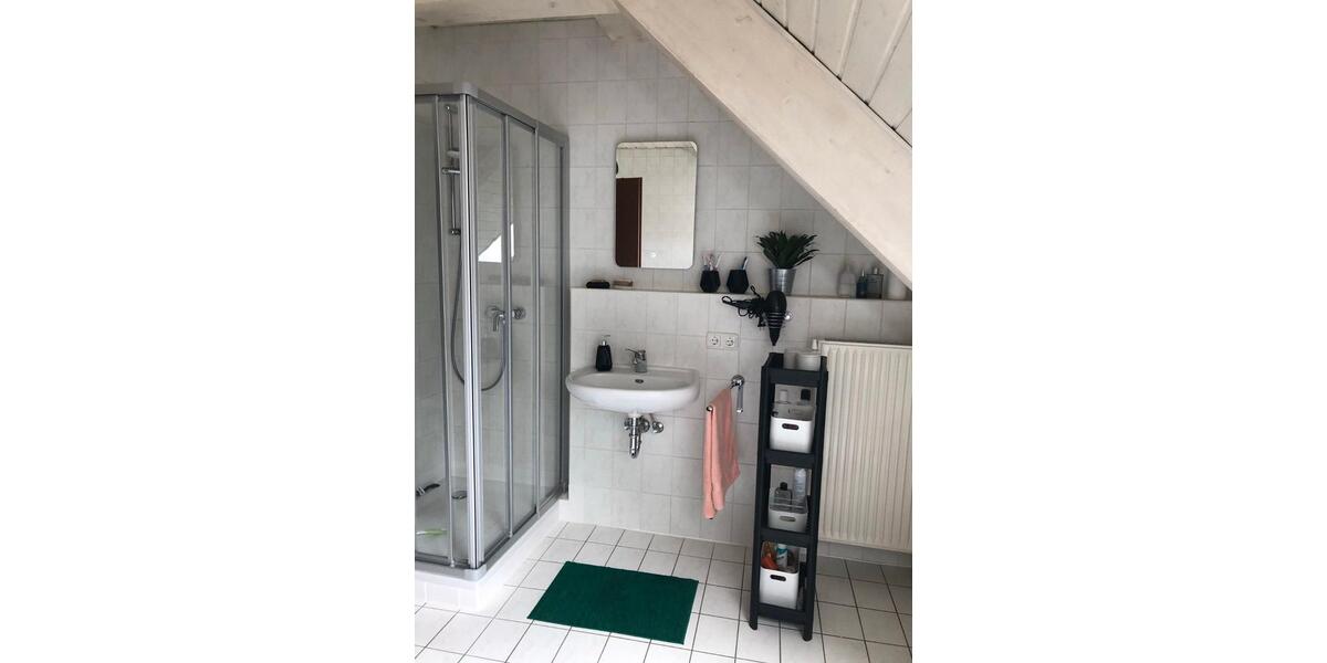 Dachgeschoßwohnung Arnstein - 3 Zimmer, 102 m&sup2;, 680&euro; | Angebot:26577626