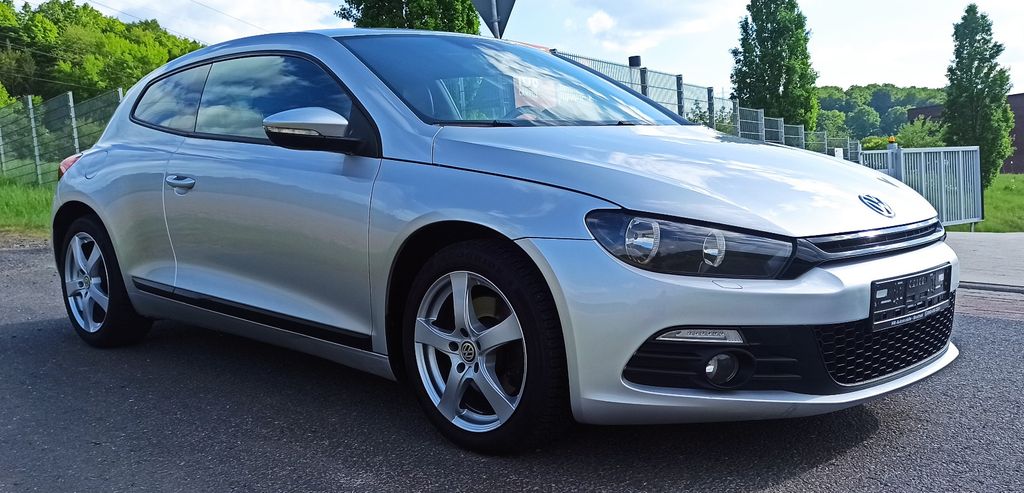 VW Scirocco 243.211 km 3.200 &euro; Schlüchtern 36381