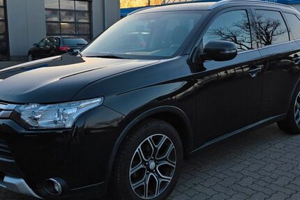 Mitsubishi Outlander 156.000 km 11.990 &euro; Osterholz-Scharmbeck 27711
