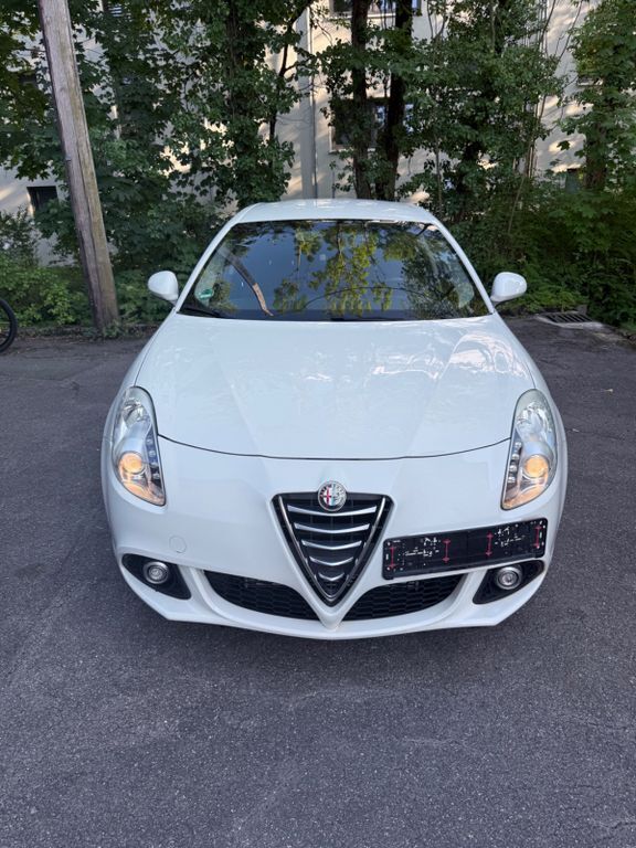 Alfa Romeo Giulietta 130.000 km 6.999 € Metzingen 72555