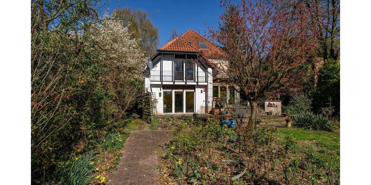 Einfamilienhaus Gütersloh Innenstadt - 6 Zimmer, 174 m&sup2;, 385.000&euro; | Angebot:26306235