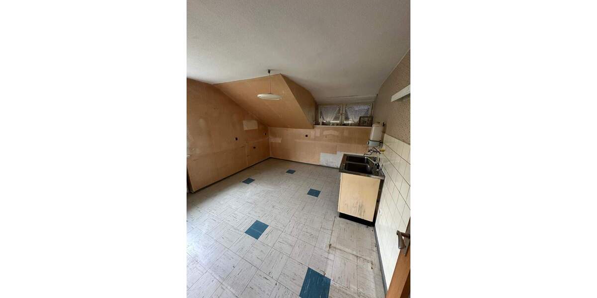 Einfamilienhaus Waldmünchen - 5 Zimmer, 170 m&sup2;, 245.000&euro; | Angebot:25707257