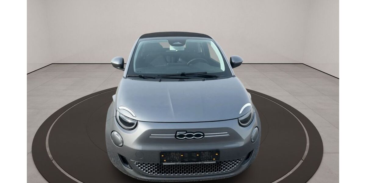 Fiat 500e 29.200 km 16.999 &euro; Heinrichshofen 86492