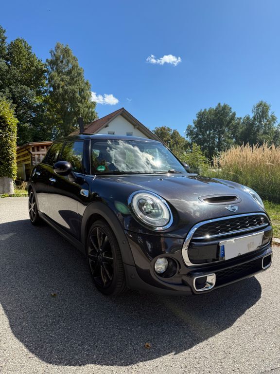 Mini Cooper SD 138.000 km 12.995 € Heldenstein 84431