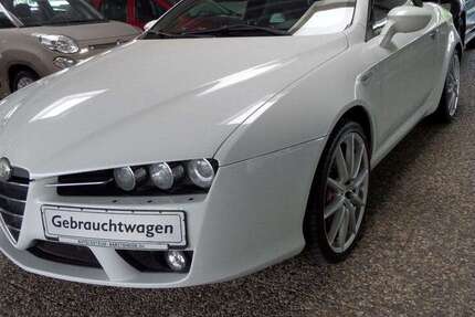 Alfa Romeo Spider 210.000 km 8.990 &euro; Bargteheide 22941