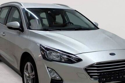 Ford Focus 13.900 km 15.990 &euro; Dessau 06847