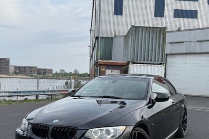 BMW 325