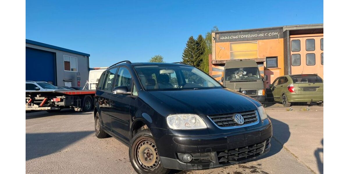 VW Touran 183.000 km 1.300 &euro; Bitburg 54634