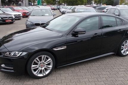 Jaguar XE 124.678 km 16.400 € Willich 47877