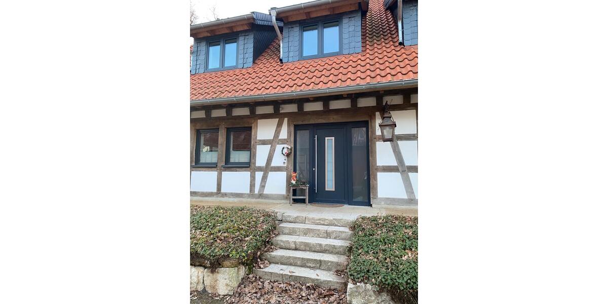 Mehrfamilienhaus, Wohnhaus Lehre - 5 Zimmer, 190 m&sup2;, 1.820&euro; | Angebot:24564553