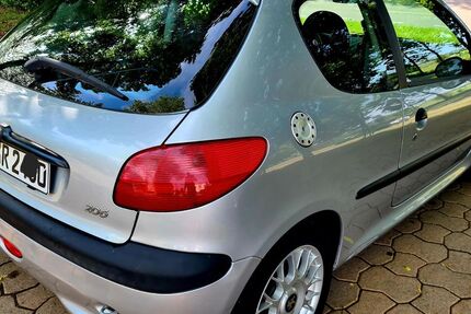 Peugeot 206 200.000 km 650 &euro; Filderstadt 70794