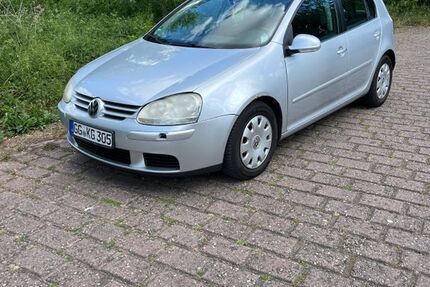 VW Golf 288.000 km 1.999 &euro; Ginsheim Gustavsburg 65462