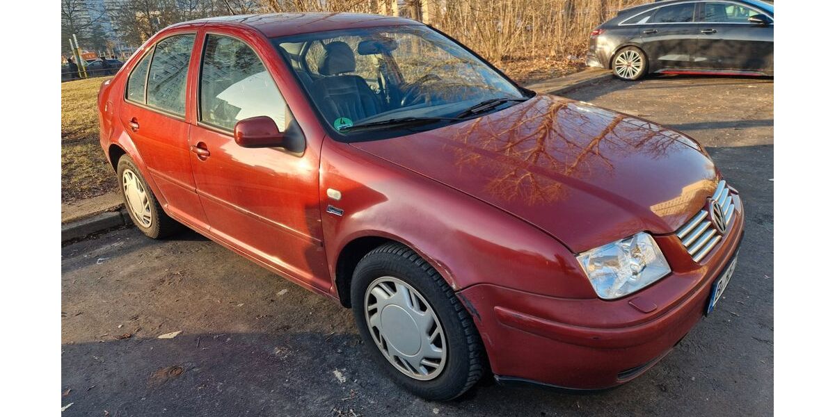 VW Bora 267.655 km 650 &euro; BERLIN 12559