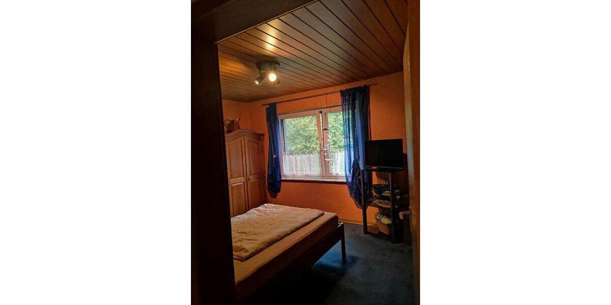 Einfamilienhaus Hessisch Oldendorf - 8 Zimmer, 180 m&sup2;, 143.000&euro; | Angebot:26903258