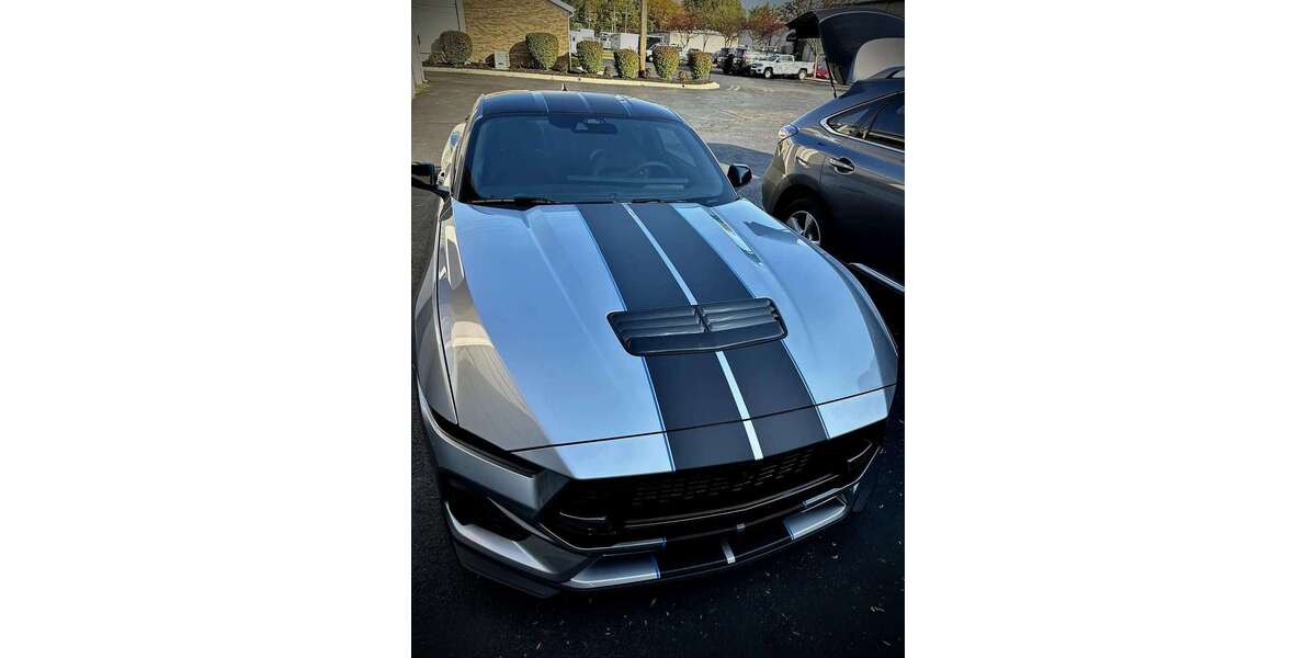 Ford Mustang 33.000 km 39.900 &euro; Gersthofen 86368