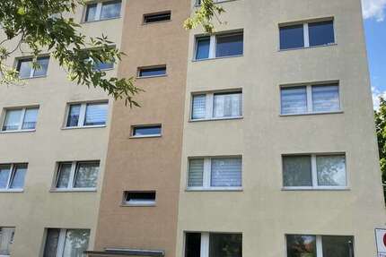 Wohnung zum Mieten in Merseburg 400 € 66.16 m² 3 zimmer