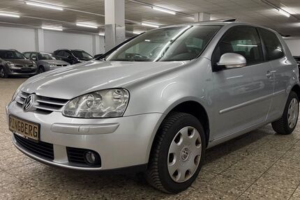 VW Golf 108.000 km 2.498 &euro; Suhl 98528