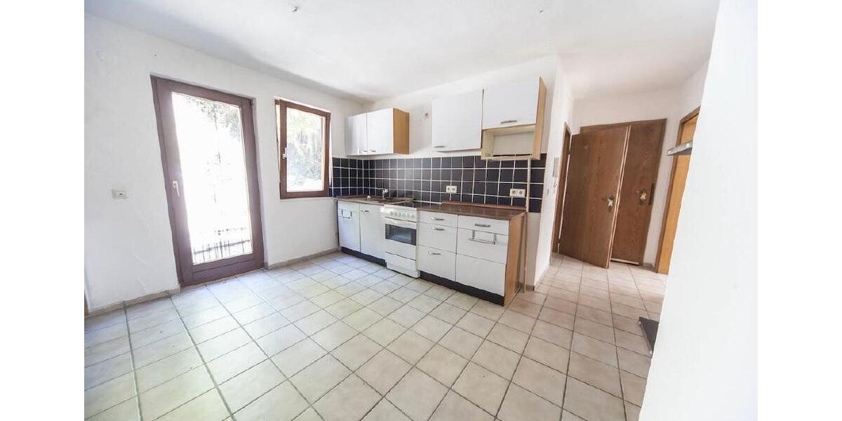 Etagenwohnung Oberndorf am Neckar - 4 Zimmer, 85 m&sup2;, 175.000&euro; | Angebot:26794941
