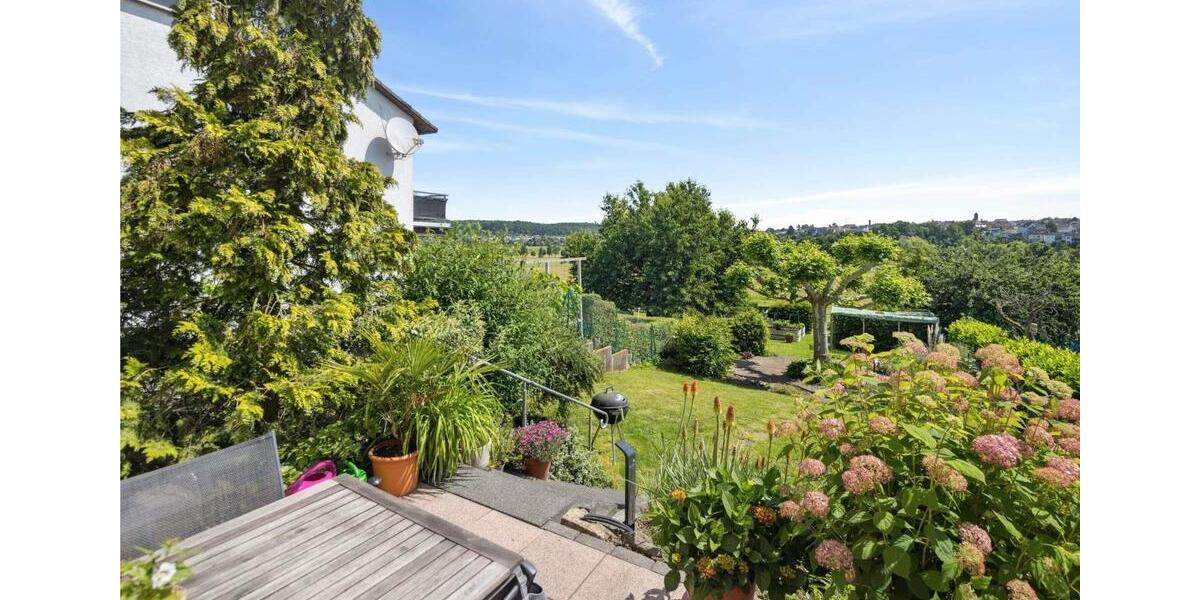 Einfamilienhaus Pohlheim - 6 Zimmer, 160 m&sup2;, 1.800&euro; | Angebot:26395099