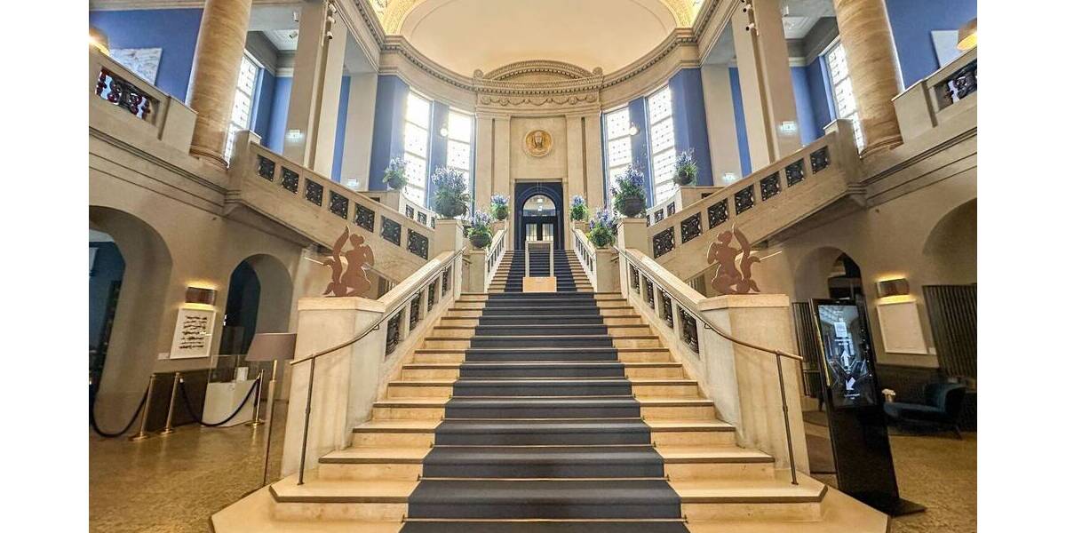 Etagenwohnung Düsseldorf Altstadt - 2 Zimmer, 55 m&sup2;, 1.600&euro; | Angebot:26435561
