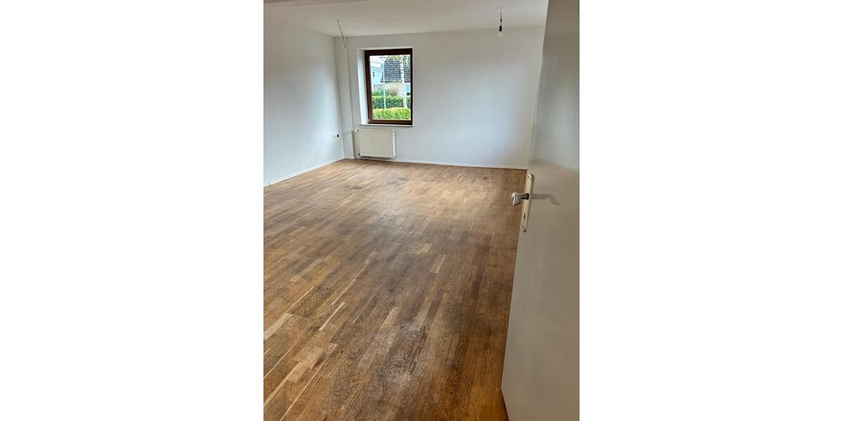 Doppelhaushälfte Oldenburg Alexandersfeld - 4 Zimmer, 96 m&sup2;, 295.000&euro; | Angebot:25842872