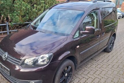 VW Caddy 157.200 km 9.500 &euro; Kisdorf 24629