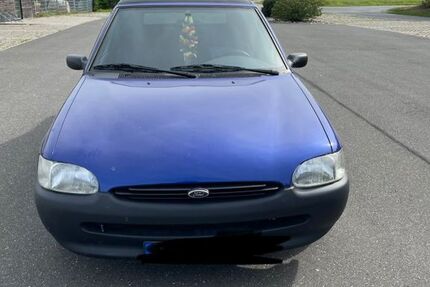 Ford Escort 149.000 km 1.200 &euro; Hagenbüchach 91469