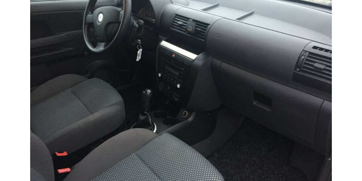 VW Fox Fresh,Tüv Neu! 171.000 km 3.000 &euro; Himmelkron 95502