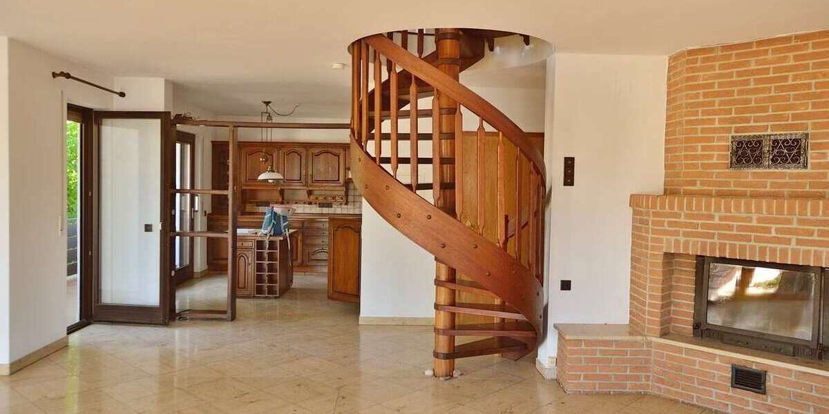 Etagenwohnung Hochheim am Main - 4 Zimmer, 141 m&sup2;, 1.540&euro; | Angebot:26310033