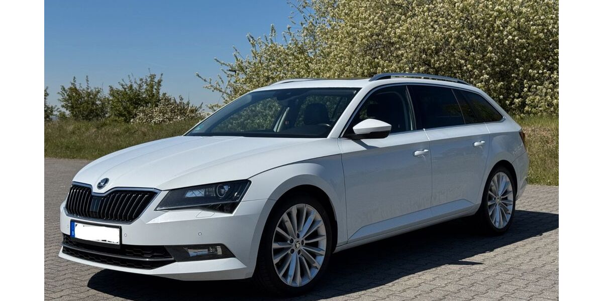Skoda Superb 161.850 km 17.300 &euro; Euskirchen 53881