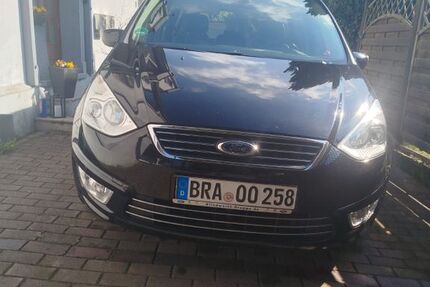 Ford Galaxy 125.000 km 8.600 &euro; Brake 26919