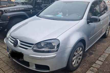 VW Golf 212.000 km 3.250 &euro; Blumberg 78176
