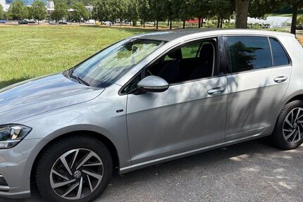 VW Golf 57.200 km 14.920 &euro; Esslingen am Neckar 73730