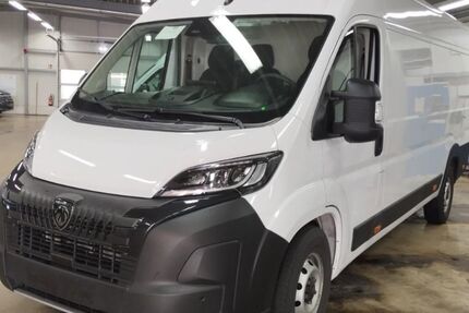 Peugeot Boxer 33.212 km 25.980 &euro; Marburg 35043