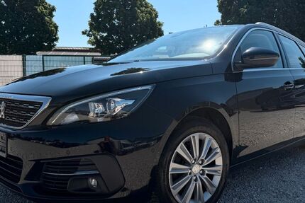 Peugeot 308 98.156 km 10.400 &euro; Königsbrunn 86343