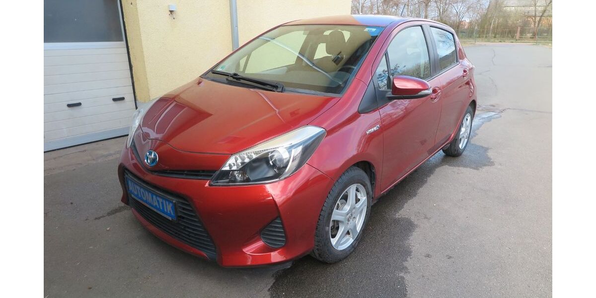 Toyota Yaris 29.600 km 10.600 &euro; Weissenfels 06667