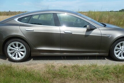 Tesla Model S 91.500 km 36.500 € Bergtheim 97241