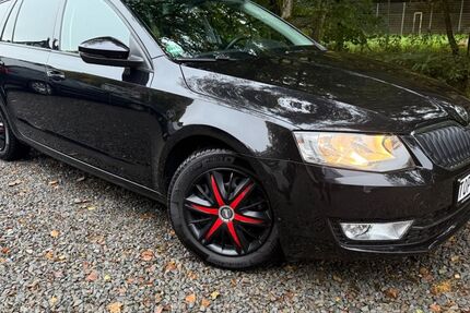 Skoda Octavia 61.000 km 12.999 € lüdenscheid 58515